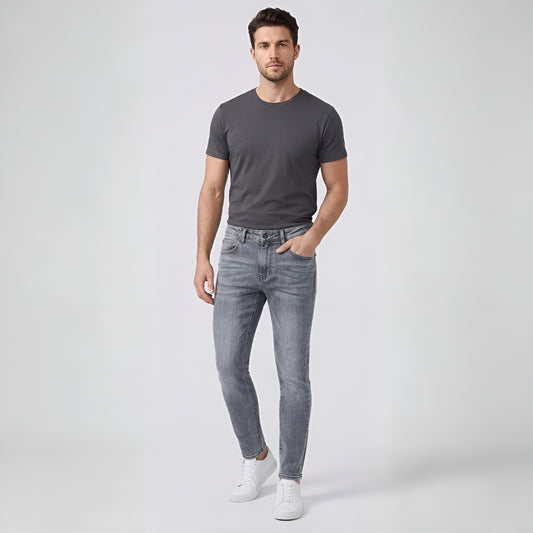 Men's Straight-Fit Jeans | Classic Comfort Denim VELORA