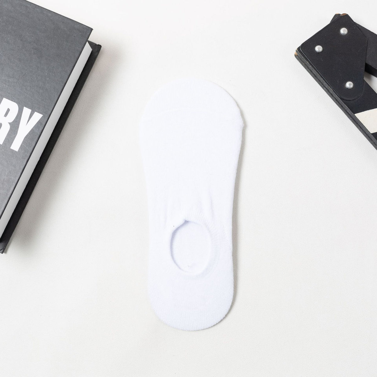 Men’s Cotton Crew Socks – Breathable Comfortable Everyday Socks VELORA