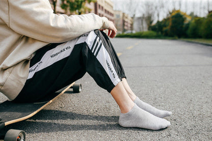 Men’s Cotton Crew Socks – Breathable Comfortable Everyday Socks VELORA