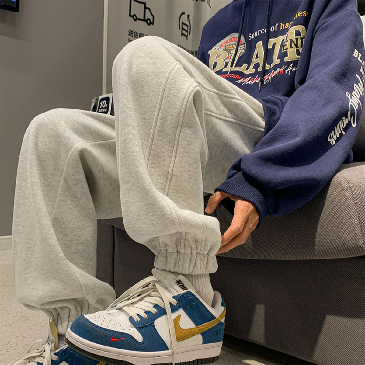 Premium Fleece Sweatpants – Relaxed Fit Streetwear Joggers - VELORA