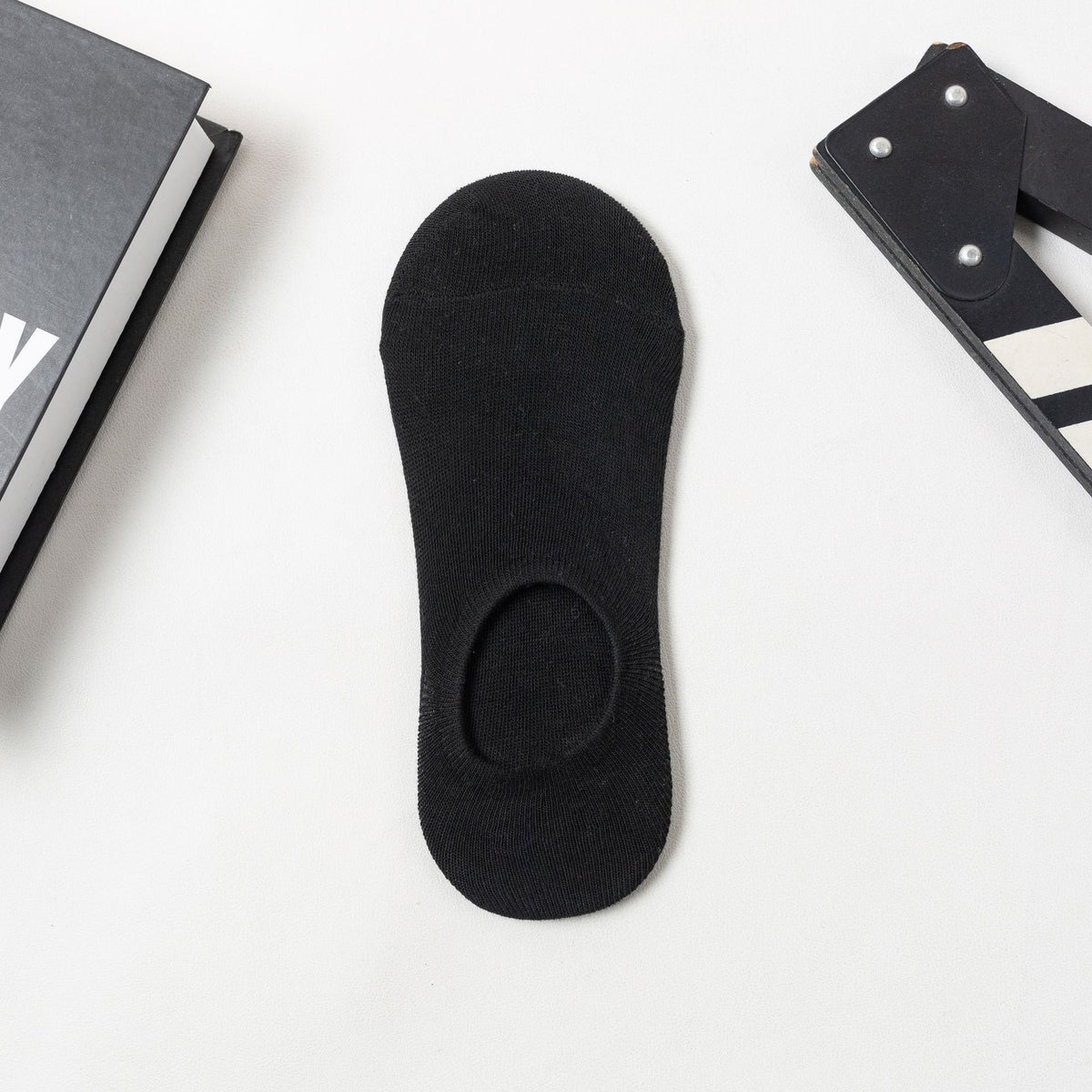 Men’s Cotton Crew Socks – Breathable Comfortable Everyday Socks VELORA