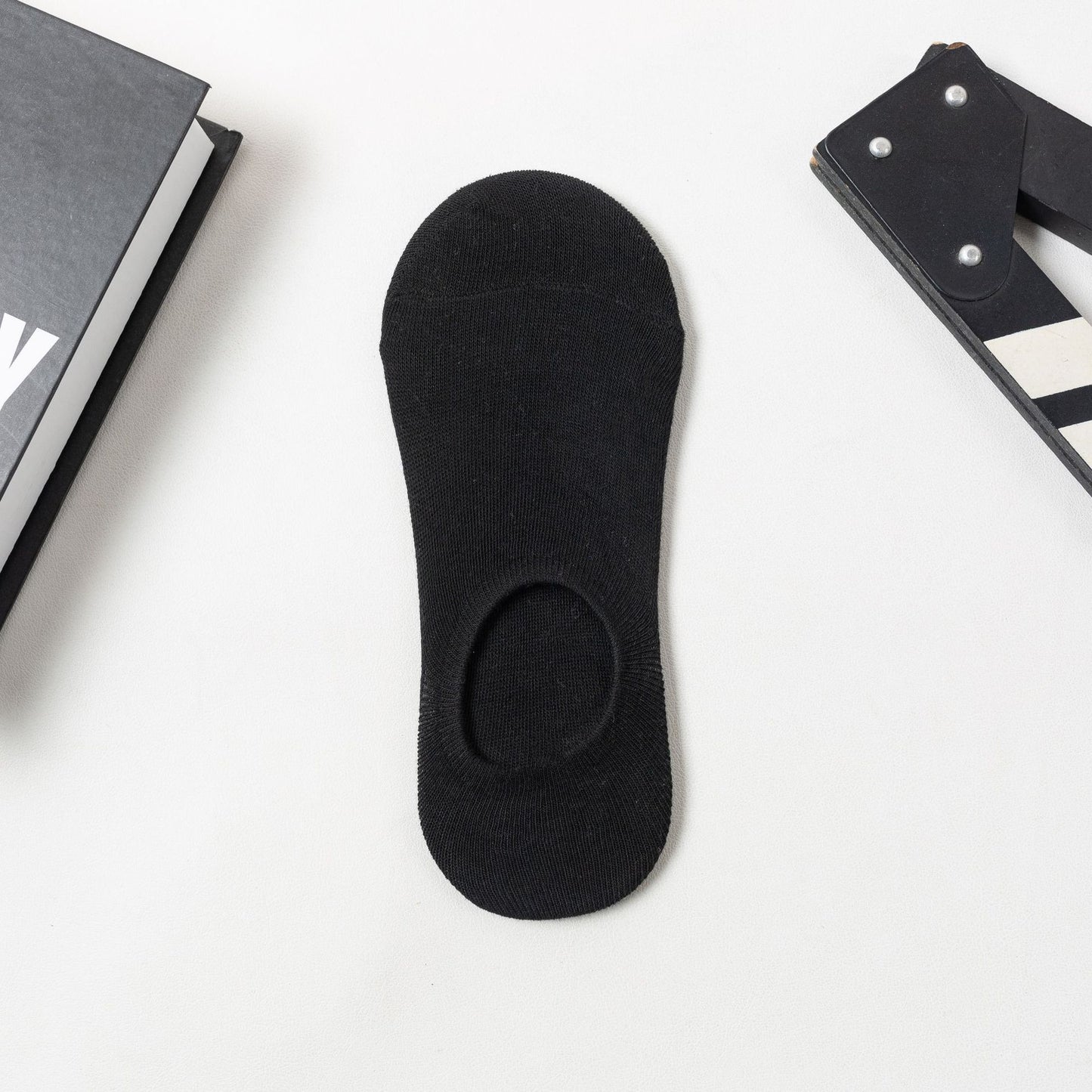 Men’s Cotton Crew Socks – Breathable Comfortable Everyday Socks VELORA